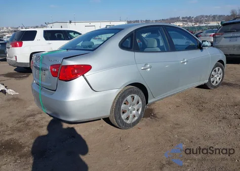 2008 Hyundai Elantra Gls/Se z USA, uszkodzony, nr VIN KMHDU46D98U384058